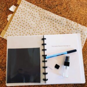 Uitwisbaar notitieboek met uitwisdoek pen penlus foto Sophie2